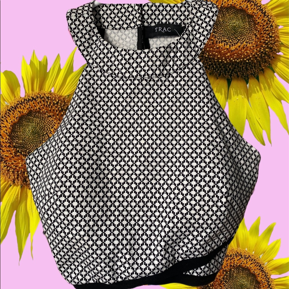 crop top patterned top